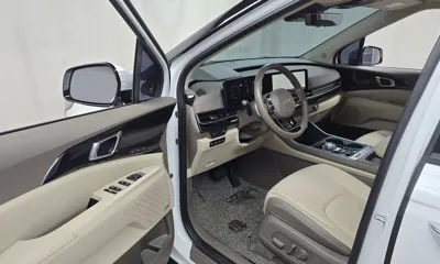 Kia Canival 2024, 79202 км, за 22450.31 USD - фото 10