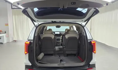 Kia Canival 2024, 79202 км, за 22450.31 USD - фото 20