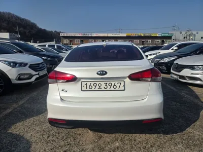 Kia K3 2018, 144125 км, за 5748.26 USD