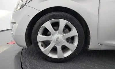 Hyundai Avante 2011, 113578 км, за 2625.71 USD