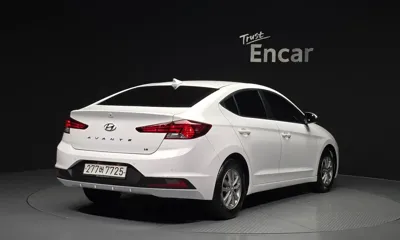 Hyundai Avante 2020, 75739 км, за 6940.78 USD