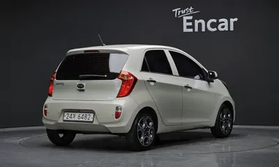 Kia Morning 2015, 97941 км, за 3387.62 USD