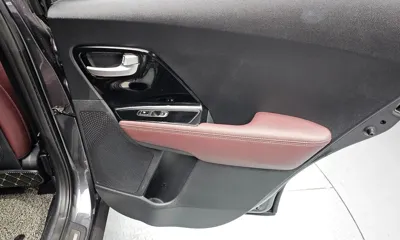 Kia Niro 2020, 49516 км, за 13062.89 USD - фото 25