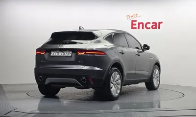 Jaguar E-Pace 2018, 72870 км, за 10175.09 USD