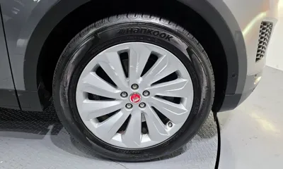 Jaguar E-Pace 2018, 72870 км, за 10175.09 USD
