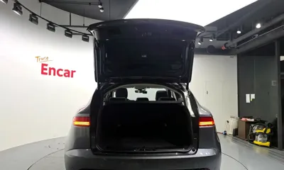Jaguar E-Pace 2018, 72870 км, за 10175.09 USD - фото 20