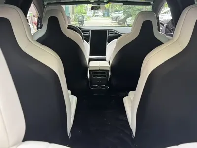 Tesla Model X 2018, 216000 км, за 29134.22 USD - фото 16