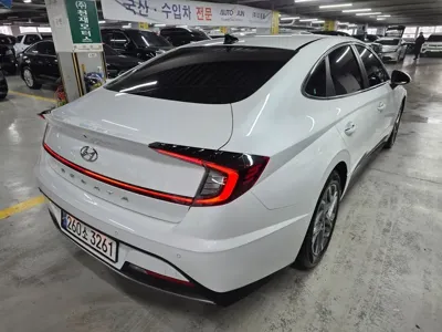 Hyundai Sonata 2020, 22000 км, за 13082.26 USD