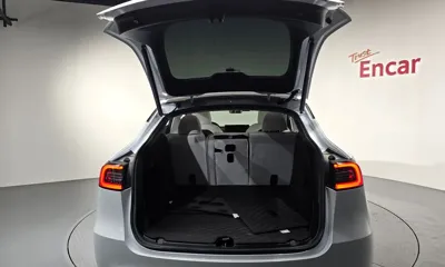 Tesla Model Y 2022, 109460 км, за 25581.72 USD - фото 18