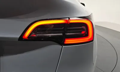 Tesla Model Y 2022, 109460 км, за 25581.72 USD - фото 24