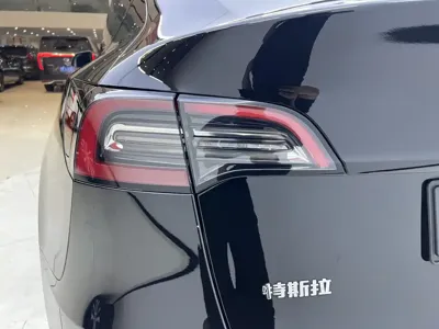 Tesla Model Y 2023, 53000 км, за 26927.08 USD - фото 9