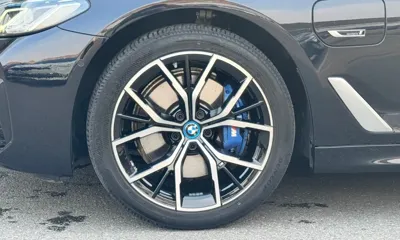 BMW 5-Series 2022, 47349 км, за 27684.17 USD