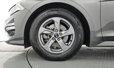 Kia K5 2021, 101868 км, за 9243.47 USD
