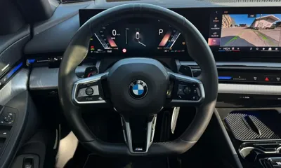 BMW 5-Series 2024, 31108 км, за 55195.7 USD - фото 12