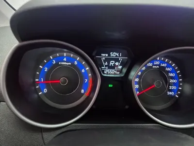 Hyundai Avante 2014, 125474 км, за 3741.63 USD - фото 14