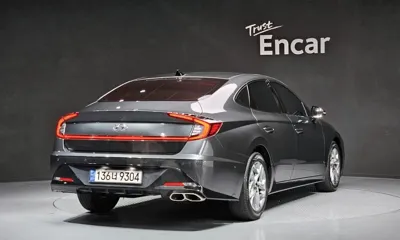 Hyundai Sonata 2021, 77959 км, за 11750.03 USD