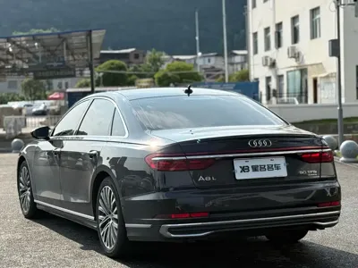 Audi A8 2022, 55000 км, за 64218.41 USD - фото 9