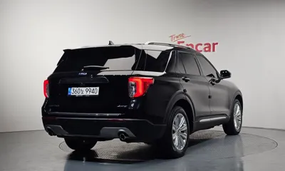 Ford Explorer 2022, 69264 км, за 21793.36 USD