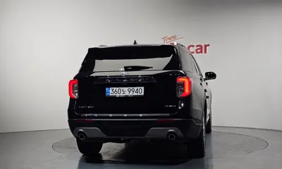 Ford Explorer 2022, 69264 км, за 21793.36 USD