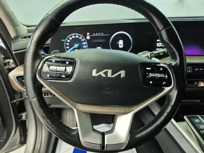 Kia K8 2022, 69359 км, за 16010.24 USD - фото 9