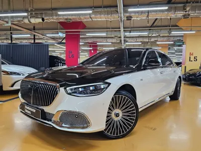 Mercedes-Benz S-Class · 2023 год