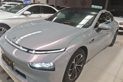 Xpeng P7 · 2020 год