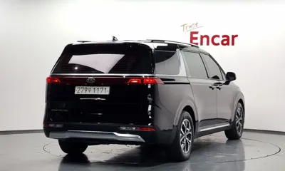 Kia Canival 2021, 97423 км, за 15719.55 USD