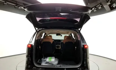 Kia Canival 2021, 97423 км, за 15719.55 USD - фото 20