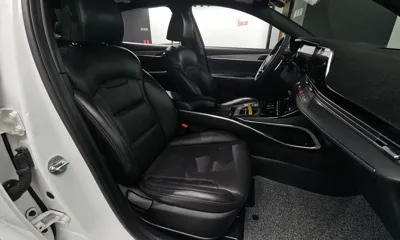 Hyundai Grandeur 2023, 271124 км, за 8131.68 USD - фото 26