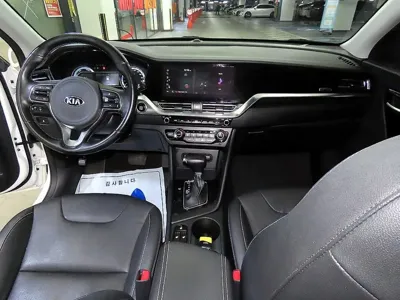 Kia Niro 2020, 45854 км, за 12552.89 USD - фото 10