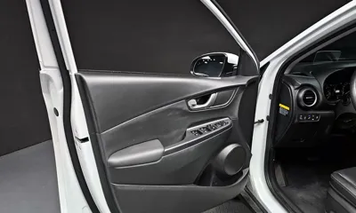 Hyundai Kona 2018, 81178 км, за 10043.32 USD - фото 24