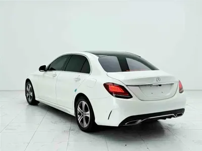 Mercedes-Benz C-Class 2019, 51000 км, за 16110.57 USD - фото 9