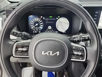 Kia Sorento 2022, 48541 км, за 20670.87 USD - фото 9