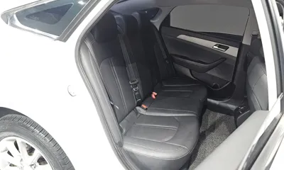 Hyundai Sonata 2018, 136206 км, за 5525.58 USD - фото 12
