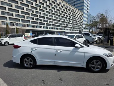 Hyundai Avante 2016, 143379 км, за 4940.52 USD - фото 8