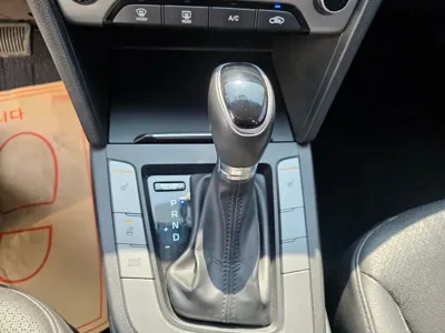 Hyundai Avante 2016, 143379 км, за 4940.52 USD - фото 20