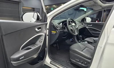 Hyundai Santafe 2016, 61431 км, за 10093.11 USD - фото 10