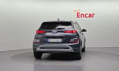 Hyundai Kona 2023, 87872 км, за 11270.36 USD