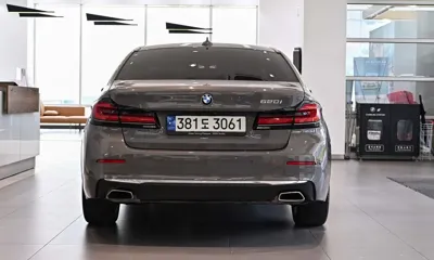 BMW 5-Series 2021, 89903 км, за 18800.43 USD
