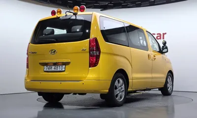 Hyundai Starex 2019, 70072 км, за 10735.79 USD - фото 2