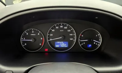 Hyundai Starex 2019, 70072 км, за 10735.79 USD - фото 8