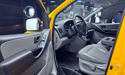 Hyundai Starex 2019, 70072 км, за 10735.79 USD - фото 11