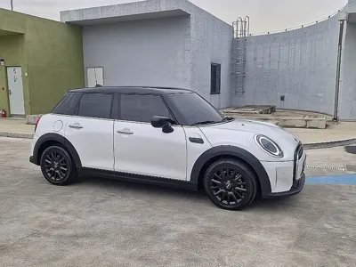 MINI Cooper 2024, 44764 км, за 17509.08 USD
