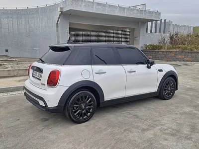 MINI Cooper 2024, 44764 км, за 17509.08 USD