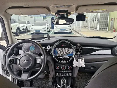 MINI Cooper 2024, 44764 км, за 17509.08 USD - фото 20
