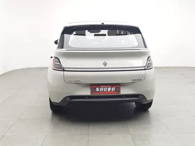 Baojun Yunduo 2024, 34200 км, за 9576.59 USD