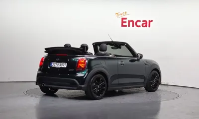 MINI Cooper Convertible 2024, 10425 км, за 65636.08 USD