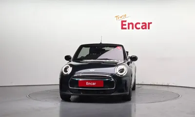 MINI Cooper Convertible 2024, 10425 км, за 65636.08 USD