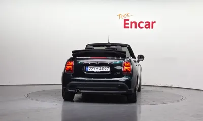 MINI Cooper Convertible 2024, 10425 км, за 65636.08 USD