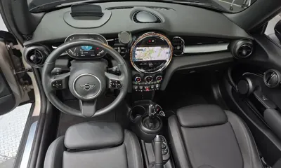 MINI Cooper Convertible 2024, 10425 км, за 65636.08 USD - фото 7